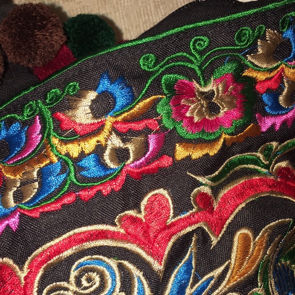 6 One of a kind hand stitched handbag - Picture 4 of 11